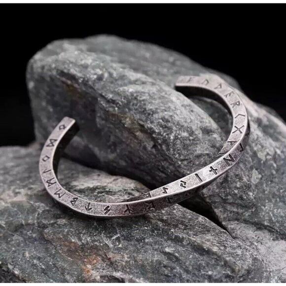 Mens Norse Viking Twisted Runes Stainless Steel Hammered Torc Bangle Bracelet - Picture 7 of 9